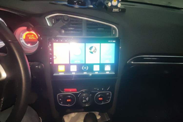 Used Citroen C4L 2014 1.6THP Intelligent Drive Automatic Dynamic Model Audio And AC Panel