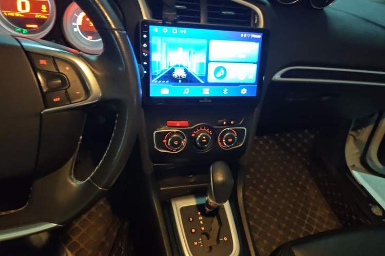 Used Citroen C4L 2014 1.8L Intelligent Drive Automatic Enjoyment Model Audio And AC Panel