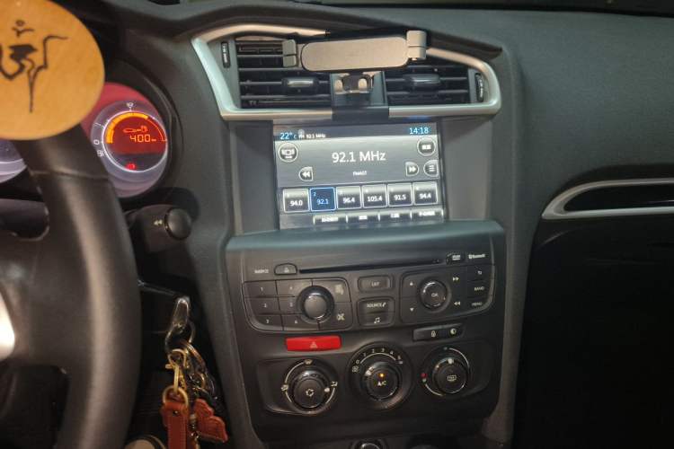 Used Citroen C4L 2014 1.8L Intelligent Drive Automatic Enjoyment Model Audio And AC Panel