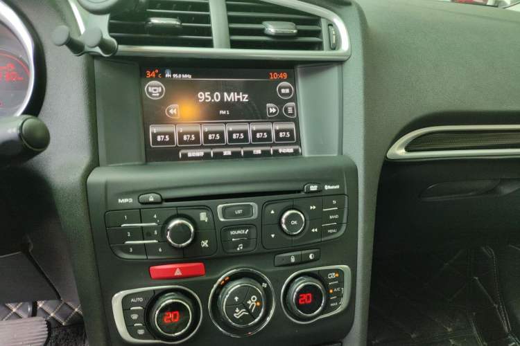 Used Citroen C4L 2014 1.6THP Intelligent Drive Automatic Dynamic Model Audio And AC Panel
