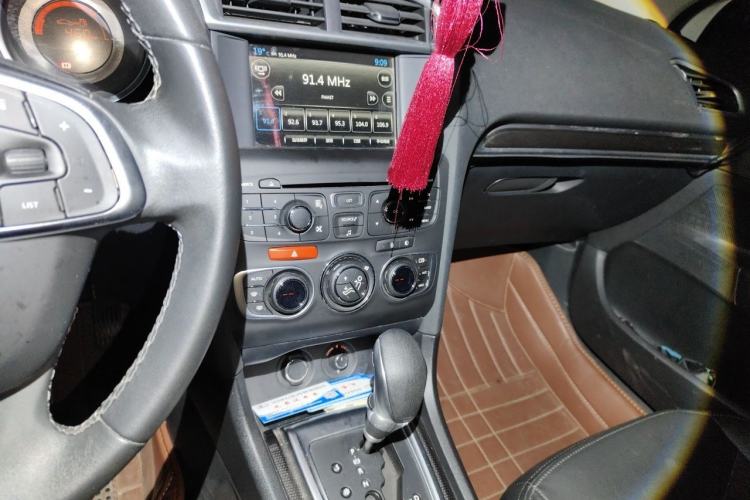 Used Citroen C4L 2014 1.8L Intelligent Drive Automatic Dynamic Model Audio And AC Panel