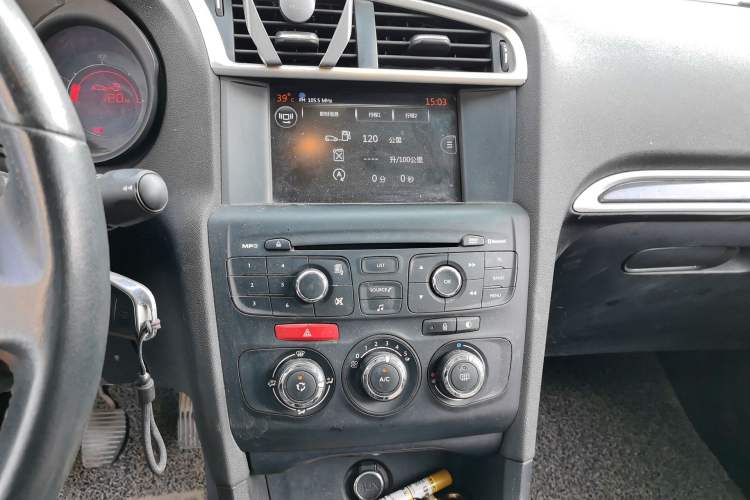 Used Citroen C4L 2014 1.8L Intelligent Drive Manual Enjoyment Model Audio And AC Panel