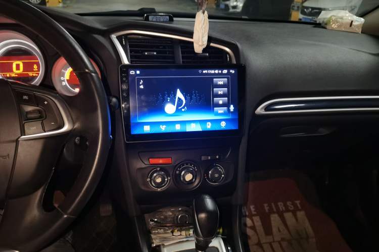 Used Citroen C4L 2014 1.8L Intelligent Drive Automatic Enjoyment Model Audio And AC Panel