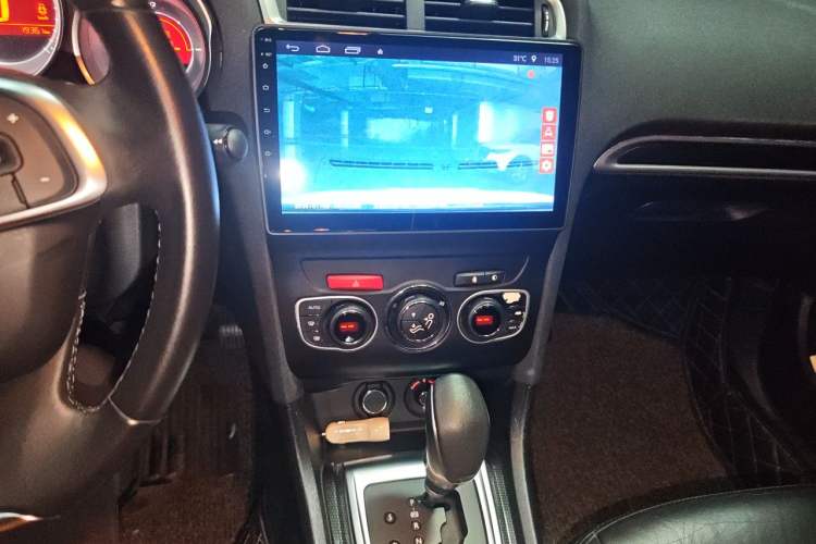 Used Citroen C4L 2014 1.8L Intelligent Drive Automatic Dynamic Model Audio And AC Panel