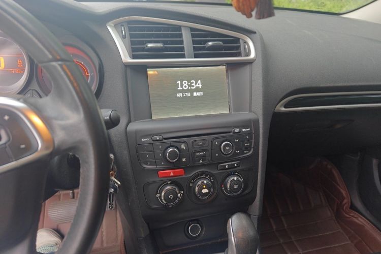 Used Citroen C4L 2014 1.8L Intelligent Drive Automatic Enjoyment Model Audio And AC Panel