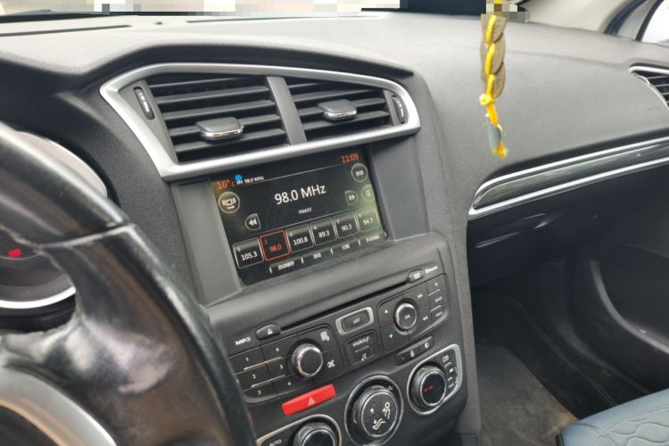 Used Citroen C4L 2014 1.6THP Intelligent Drive Automatic Dynamic Model Audio And AC Panel
