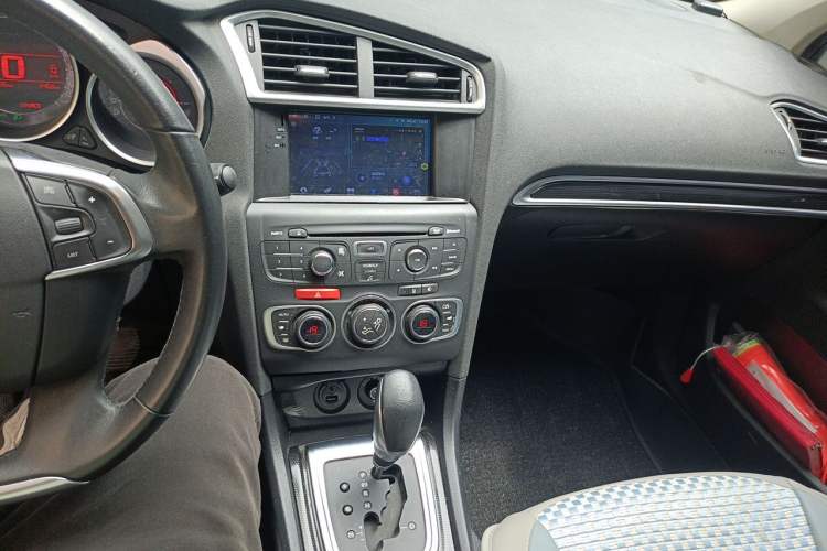 Used Citroen C4L 2014 1.6THP Intelligent Drive Automatic Dynamic Model Audio And AC Panel
