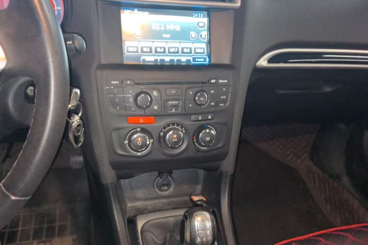 Used Citroen C4L 2014 1.8L Intelligent Drive Manual Enjoyment Model Audio And AC Panel