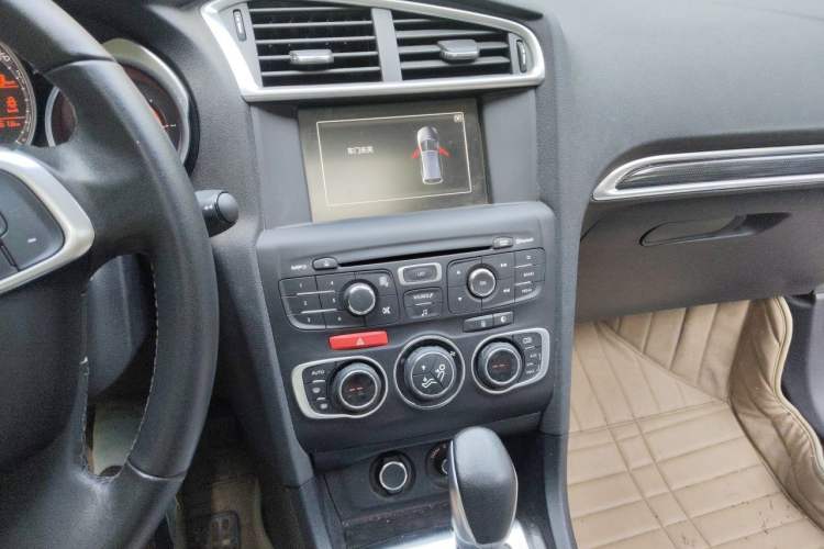 Used Citroen C4L 2014 1.6THP Intelligent Drive Automatic Dynamic Model Audio And AC Panel