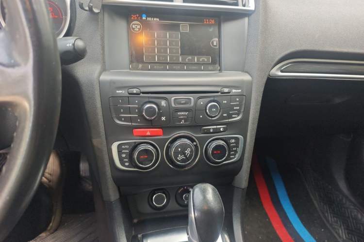Used Citroen C4L 2014 1.8L Intelligent Drive Automatic Dynamic Model Audio And AC Panel