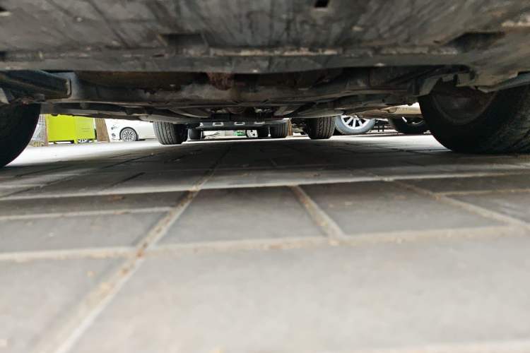 Used Citroen C4L 2014 1.8L Connected Car Edition Automatic Dynamic Model Chassis Front