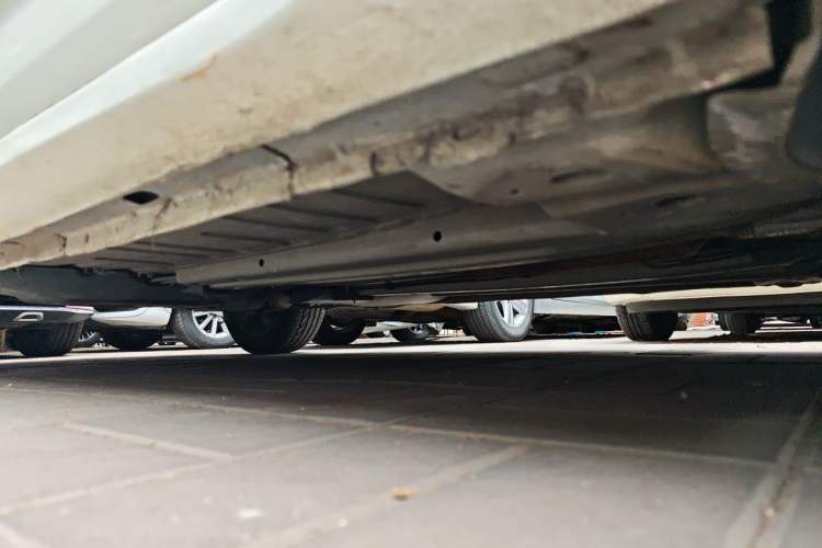 Used Citroen C4L 2014 1.8L Connected Car Edition Automatic Dynamic Model Chassis Front Right
