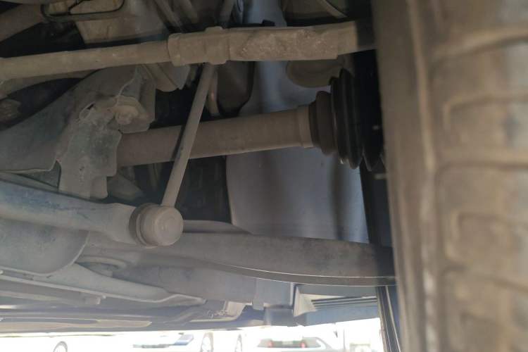 Used Citroen C4L 2014 1.6THP Intelligent Drive Automatic Dynamic Model Chassis Front Right