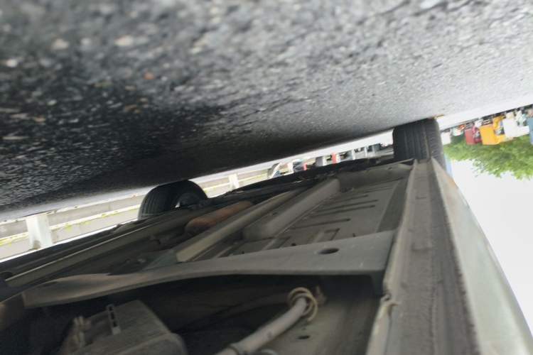 Used Citroen C4L 2014 1.8L Intelligent Drive Manual Version – Dynamic Edition Chassis Rear Left