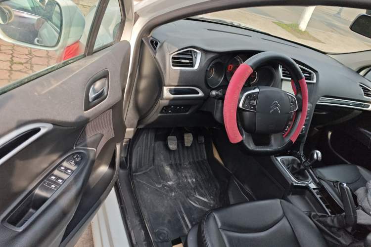 Used Citroen C4L 2014 1.8L Intelligent Drive Manual Enjoyment Model Driver Seat
