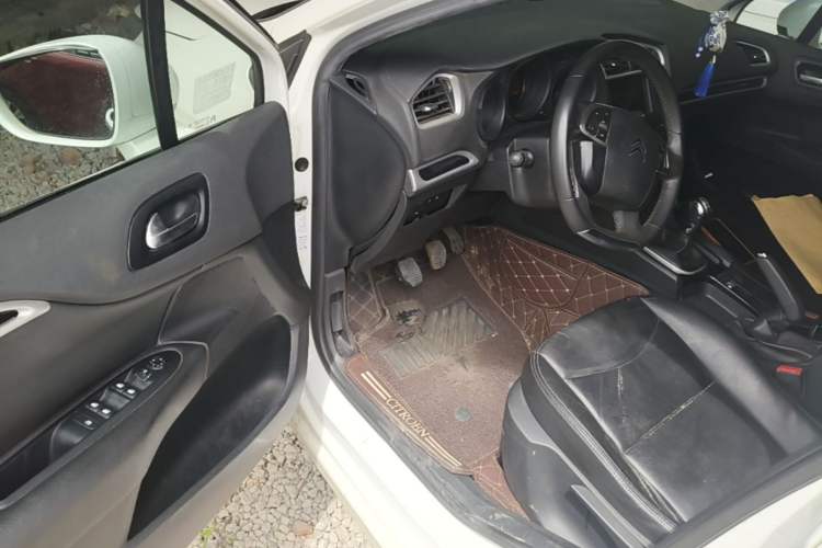 Used Citroen C4L 2014 1.8L Intelligent Drive Manual Enjoyment Model Driver Seat