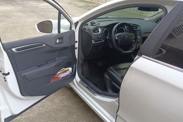 Used Citroen C4L 2014 1.8L Intelligent Drive Automatic Dynamic Model Driver Seat