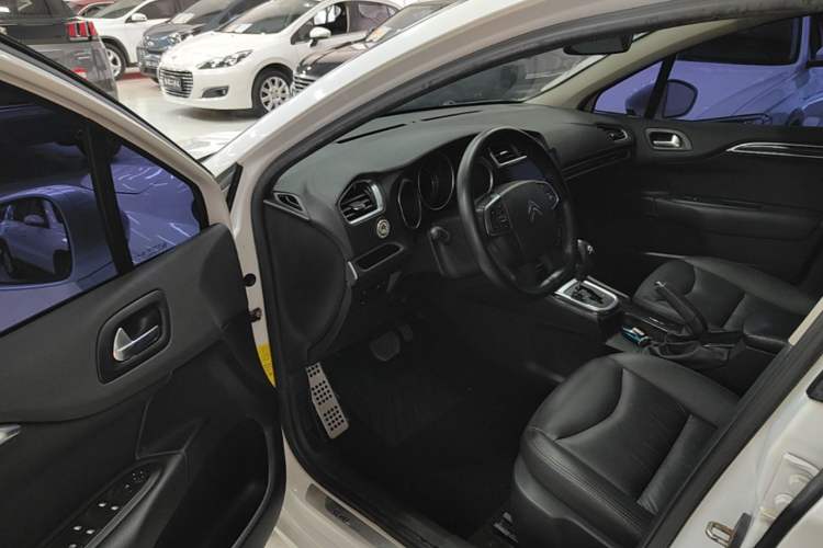 Used Citroen C4L 2014 1.6THP Intelligent Drive Automatic Dynamic Model Driver Seat