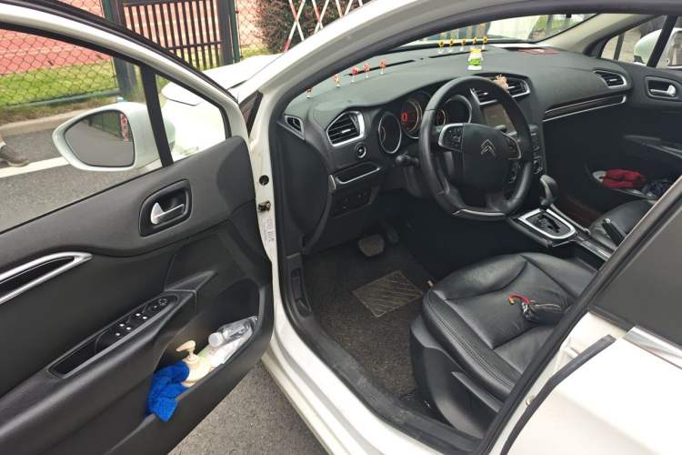 Used Citroen C4L 2014 1.8L Intelligent Drive Automatic Dynamic Model Driver Seat