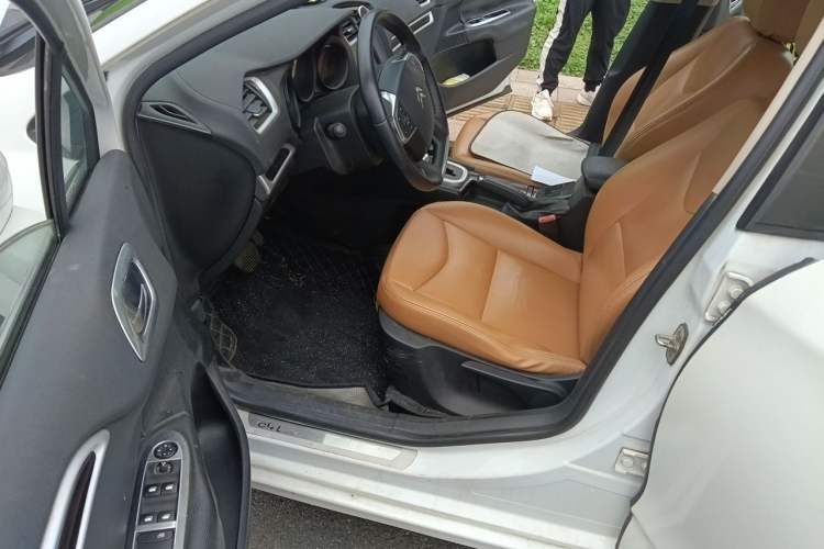 Used Citroen C4L 2014 1.8L Intelligent Drive Automatic Enjoyment Model Driver Seat