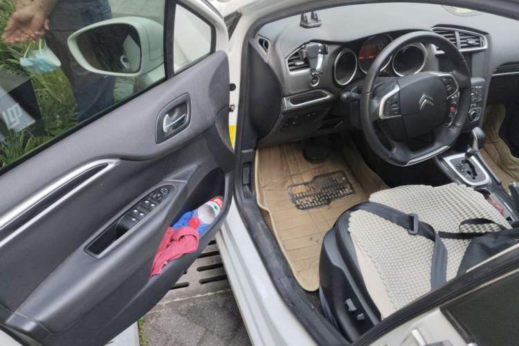 Used Citroen C4L 2014 1.6THP Intelligent Drive Automatic Dynamic Model Driver Seat
