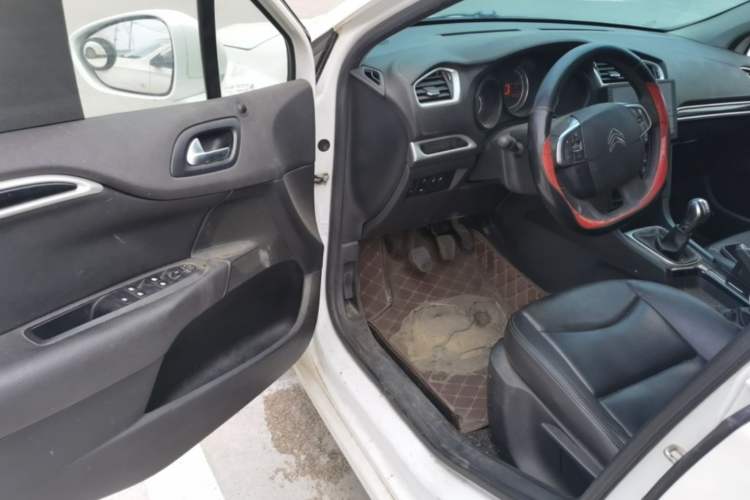 Used Citroen C4L 2014 1.8L Intelligent Drive Manual Enjoyment Model Driver Seat