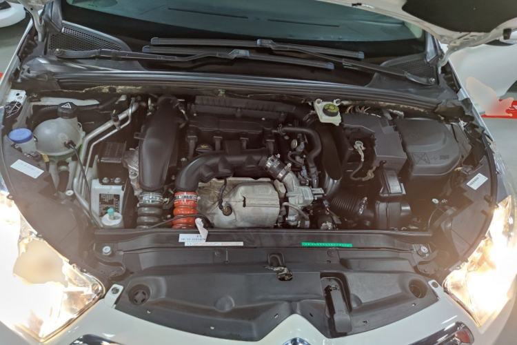 Used Citroen C4L 2014 1.6THP Intelligent Drive Automatic Dynamic Model Engine Bay