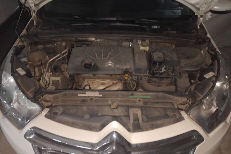 Used Citroen C4L 2014 1.8L Intelligent Drive Automatic Dynamic Model Engine Bay