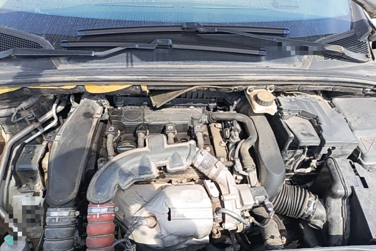 Used Citroen C4L 2014 1.6THP Intelligent Drive Automatic Dynamic Model Engine Bay