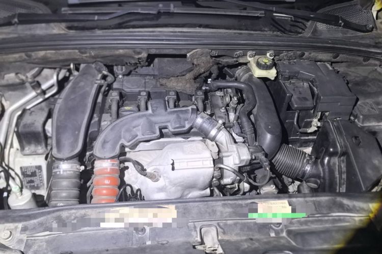 Used Citroen C4L 2014 1.6THP Intelligent Drive Automatic Dynamic Model Engine Bay
