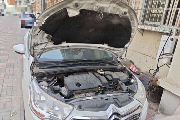 Used Citroen C4L 2014 1.8L Intelligent Drive Automatic Dynamic Model Engine Bay