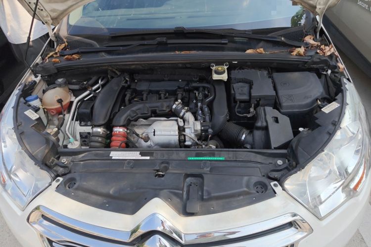 Used Citroen C4L 2014 1.6THP Intelligent Drive Automatic Dynamic Model Engine Bay