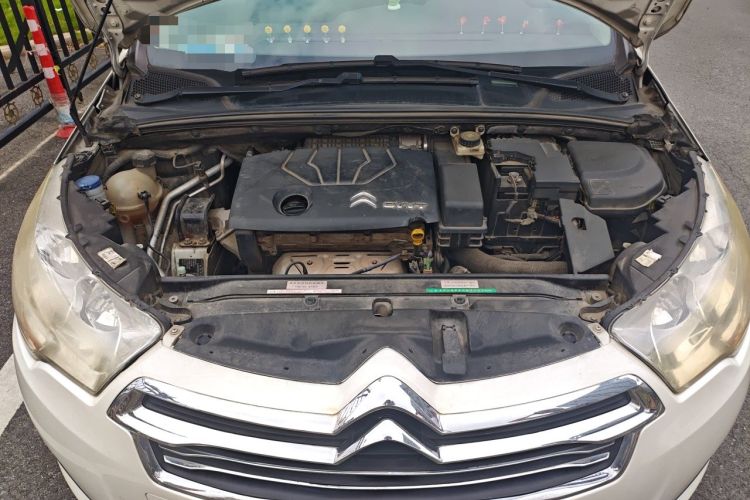 Used Citroen C4L 2014 1.8L Intelligent Drive Automatic Dynamic Model Engine Bay