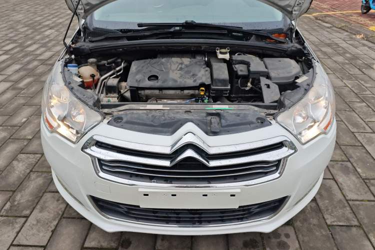 Used Citroen C4L 2014 1.8L Intelligent Drive Automatic Dynamic Model Engine Bay