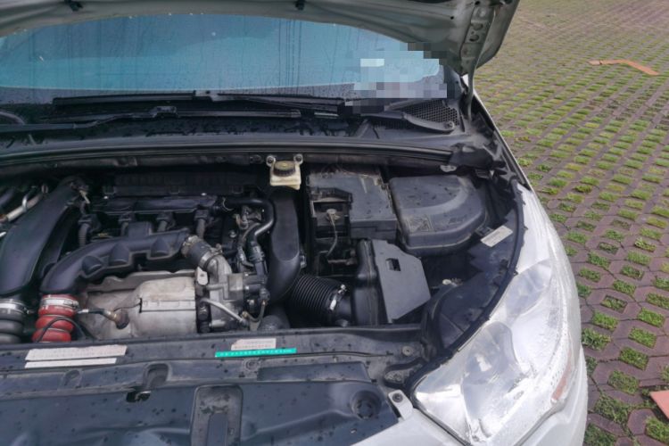 Used Citroen C4L 2014 1.6THP Intelligent Drive Automatic Dynamic Model Engine Bay Left