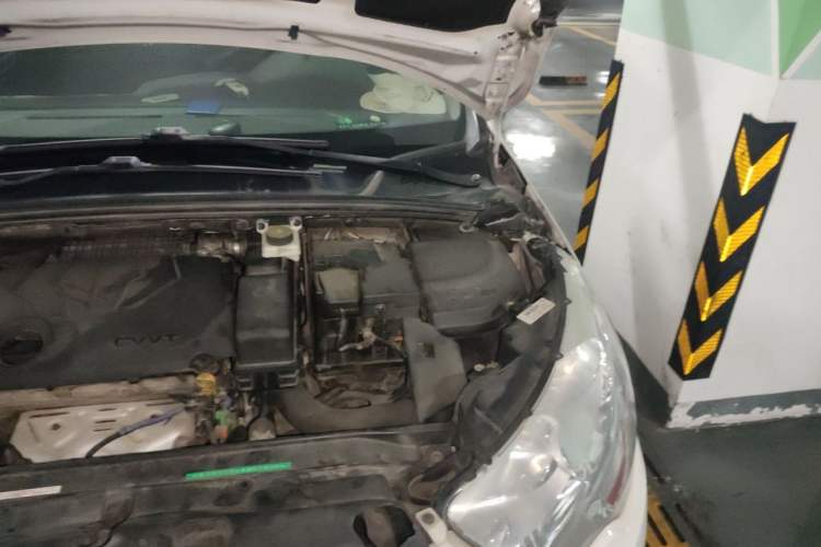 Used Citroen C4L 2014 1.8L Intelligent Drive Automatic Enjoyment Model Engine Bay Left