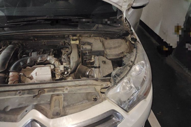 Used Citroen C4L 2014 1.6THP Intelligent Drive Automatic Dynamic Model Engine Bay Left