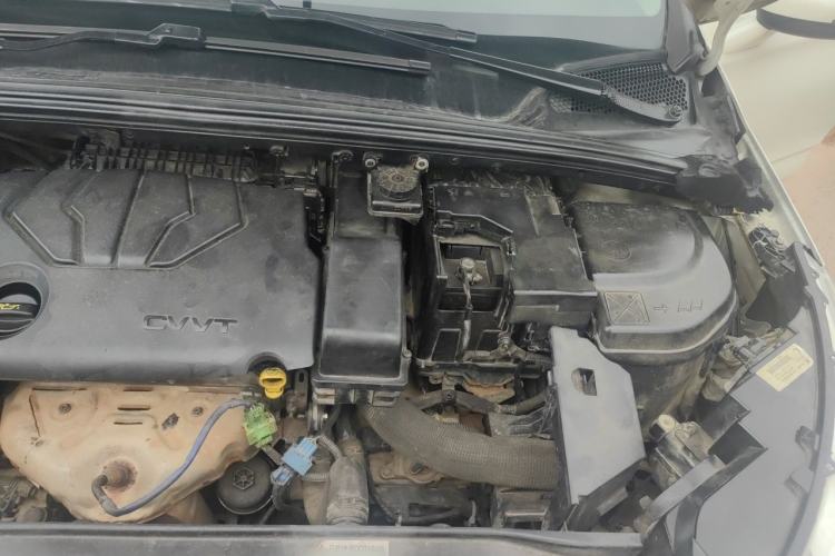Used Citroen C4L 2014 1.8L Intelligent Drive Automatic Enjoyment Model Engine Bay Left