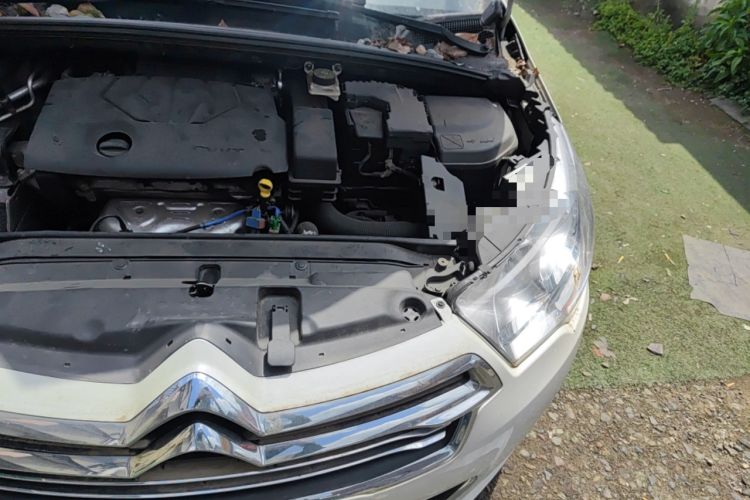Used Citroen C4L 2014 1.8L Intelligent Drive Automatic Dynamic Model Engine Bay Left