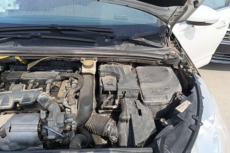 Used Citroen C4L 2014 1.6THP Intelligent Drive Automatic Dynamic Model Engine Bay Left