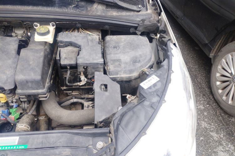 Used Citroen C4L 2014 1.8L Intelligent Drive Automatic Enjoyment Model Engine Bay Left