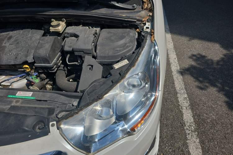 Used Citroen C4L 2014 1.8L Intelligent Drive Automatic Enjoyment Model Engine Bay Left