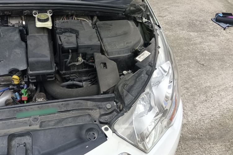 Used Citroen C4L 2014 1.8L Intelligent Drive Automatic Dynamic Model Engine Bay Left