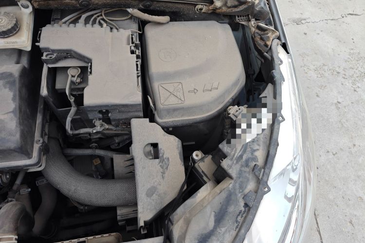 Used Citroen C4L 2014 1.8L Intelligent Drive Automatic Dynamic Model Engine Bay Left