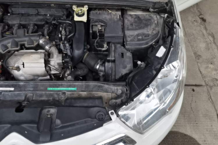 Used Citroen C4L 2014 1.6THP Intelligent Drive Automatic Dynamic Model Engine Bay Left