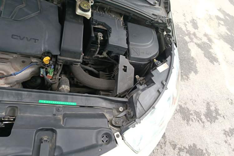 Used Citroen C4L 2014 1.8L Intelligent Drive Automatic Dynamic Model Engine Bay Left