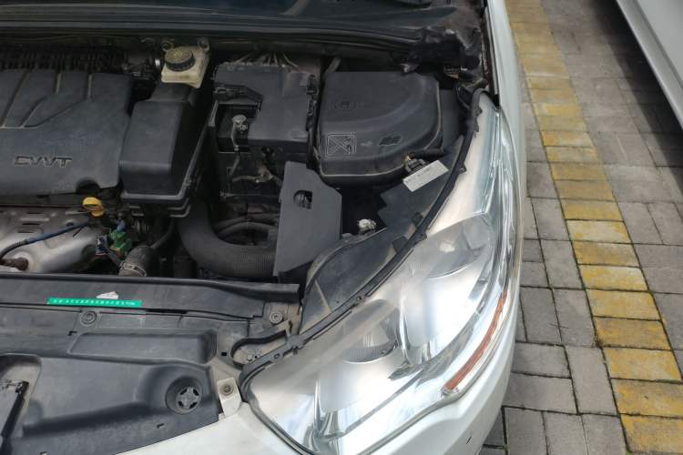 Used Citroen C4L 2014 1.8L Intelligent Drive Automatic Enjoyment Model Engine Bay Left