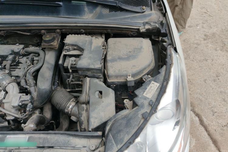 Used Citroen C4L 2014 1.6THP Intelligent Drive Automatic Dynamic Model Engine Bay Left
