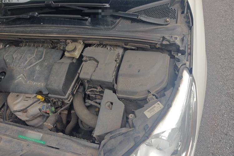 Used Citroen C4L 2014 1.8L Intelligent Drive Automatic Enjoyment Model Engine Bay Left