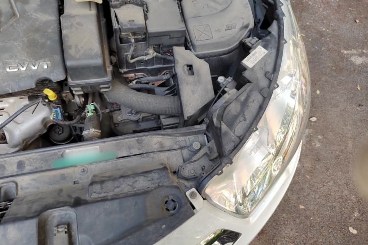 Used Citroen C4L 2014 1.8L Intelligent Drive Automatic Enjoyment Model Engine Bay Left